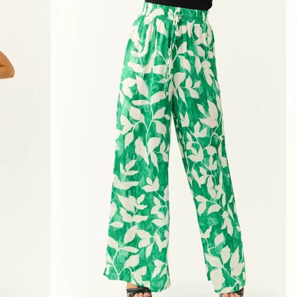 Women's Wide Leg Jade Leaf Print Satin Pants, Small - Picture 4 of 11